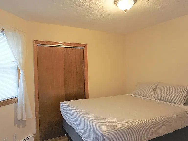 580 Main St #1 — Photo 6