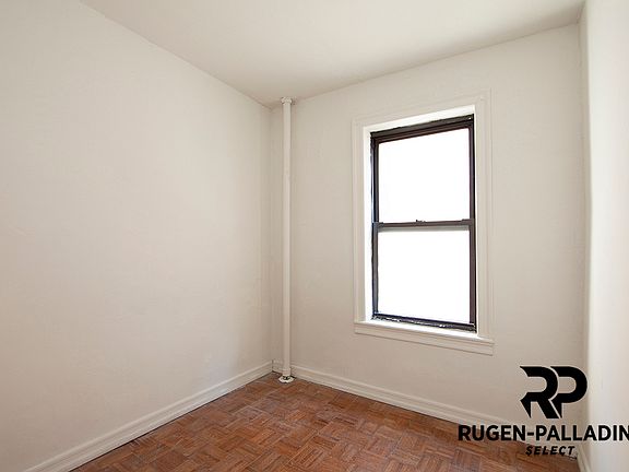 4th image of 322 E 19th St #3C