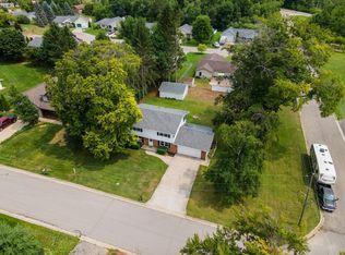 202 Newland St, Cadillac, MI 49601