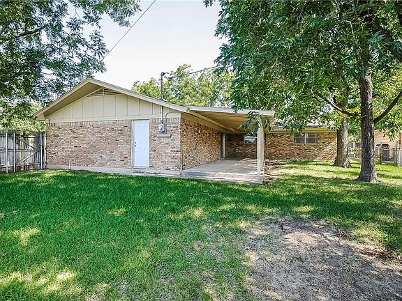 5th image of 316 Lawana Dr