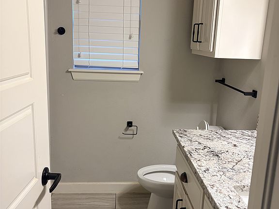 5th image of 8104 N 77th East Ave