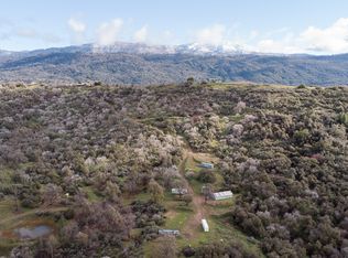 369 Hogback Dr, Badger, CA 93603