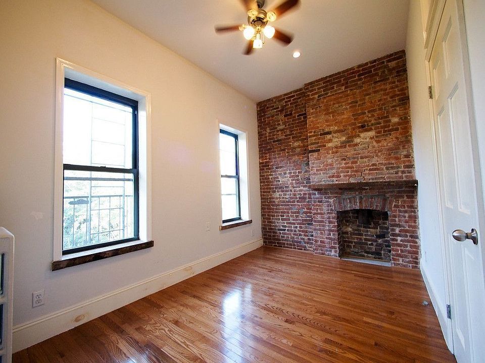 1st image of 639 Sterling Pl APT 3R