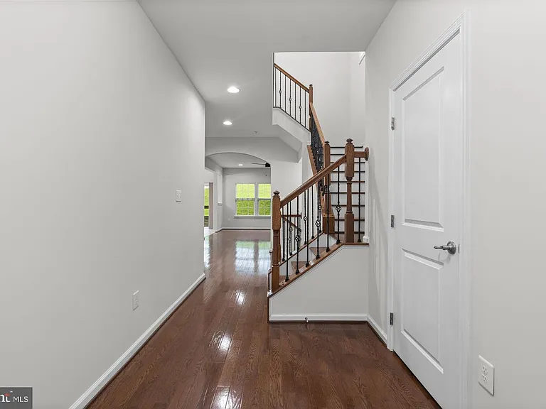 4986 Windpower Way — Photo 3