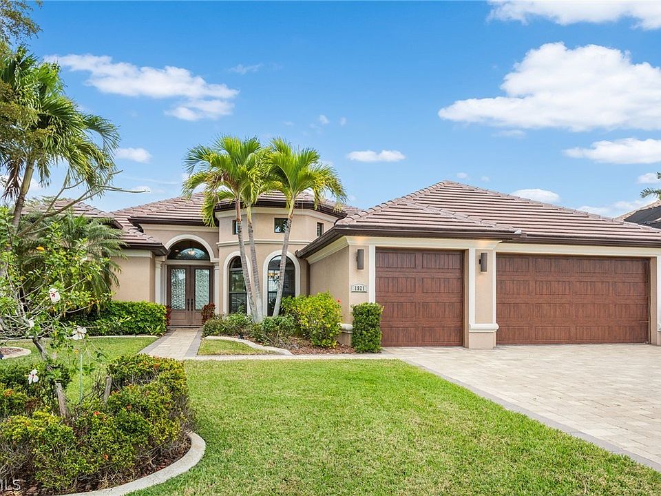 1st image of 1921 SW 54th St