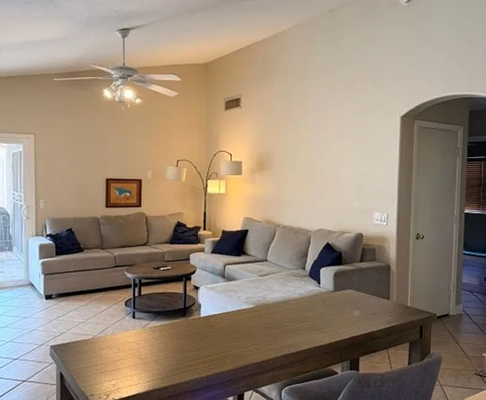 740 W Baylor Ln — Photo 13