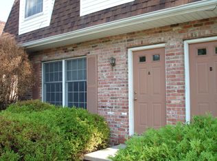 803 E Franklin St #3, Mahomet, IL