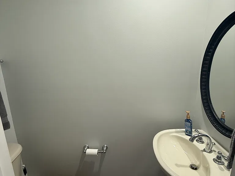 2nd floor bathroom