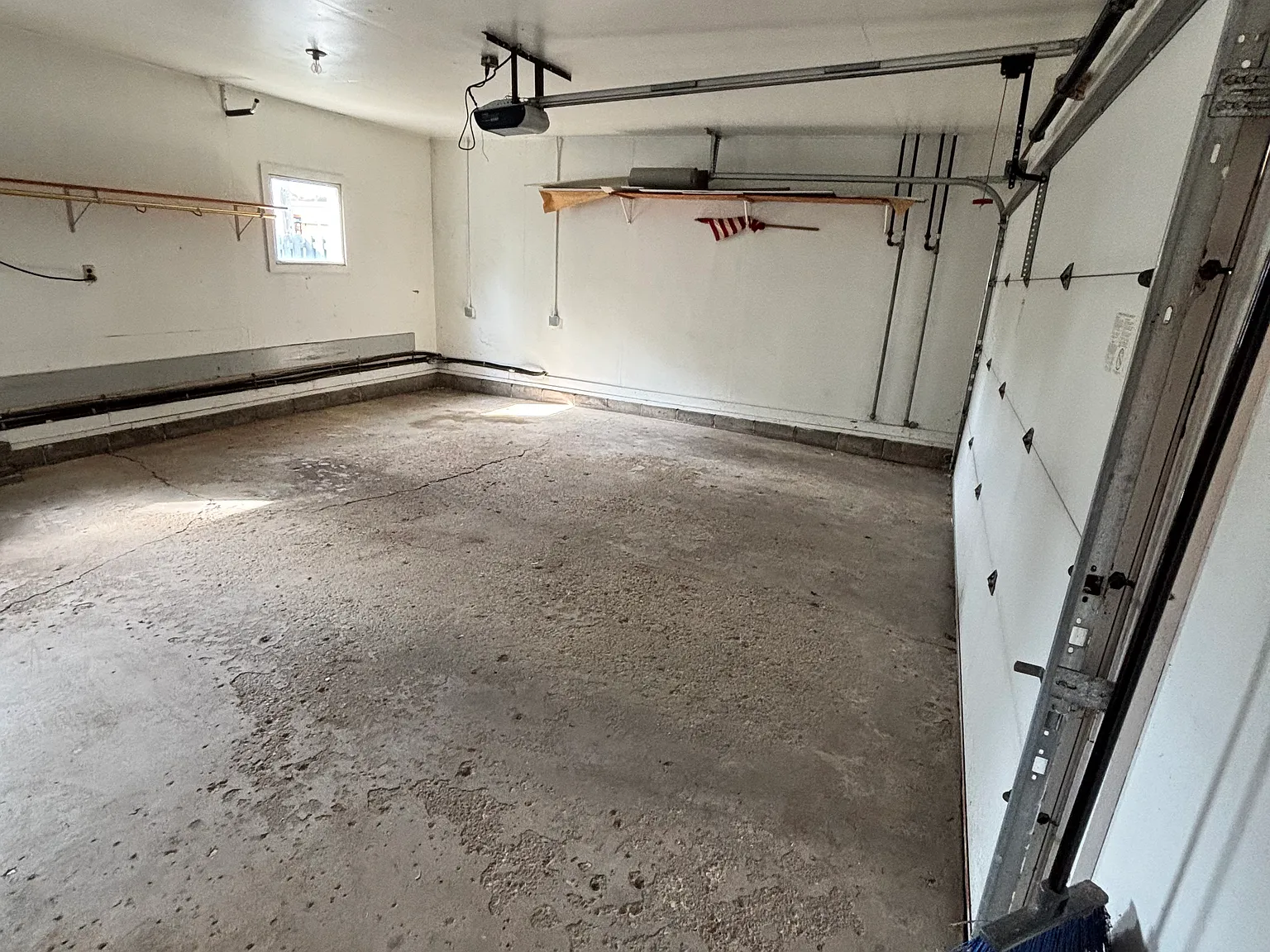 2 bed, $1,250 — Photo 4