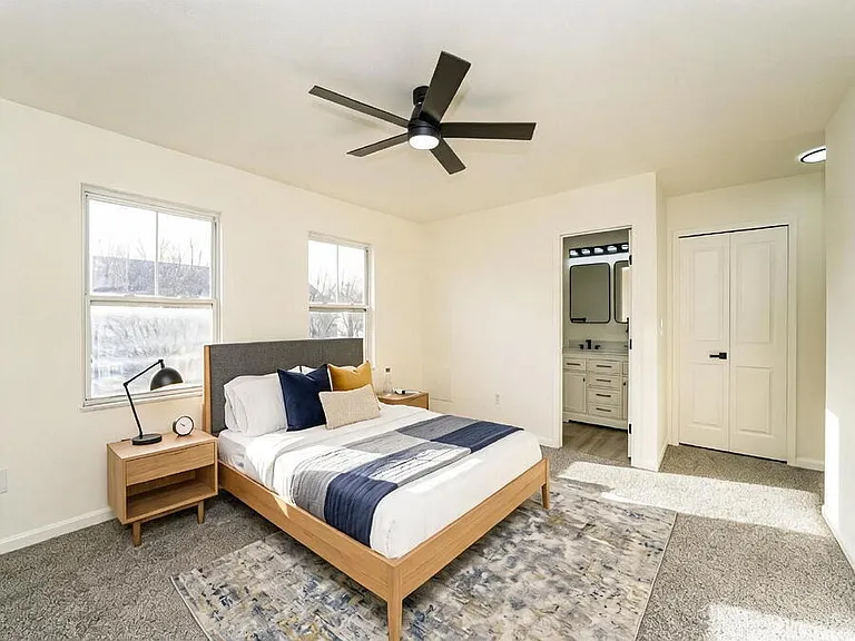 821 Nela View Rd — Photo 11