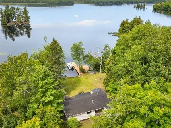 1693 Gull Lake Rd, North Frontenac, ON K0H 1B0