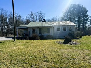 2809 Lantana Rd, Crossville, TN 38572