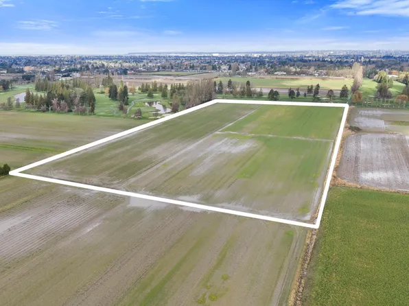 12371 Garden City Rd, Richmond, BC V7A 2S1