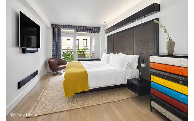 Sold by Douglas Elliman | media 39