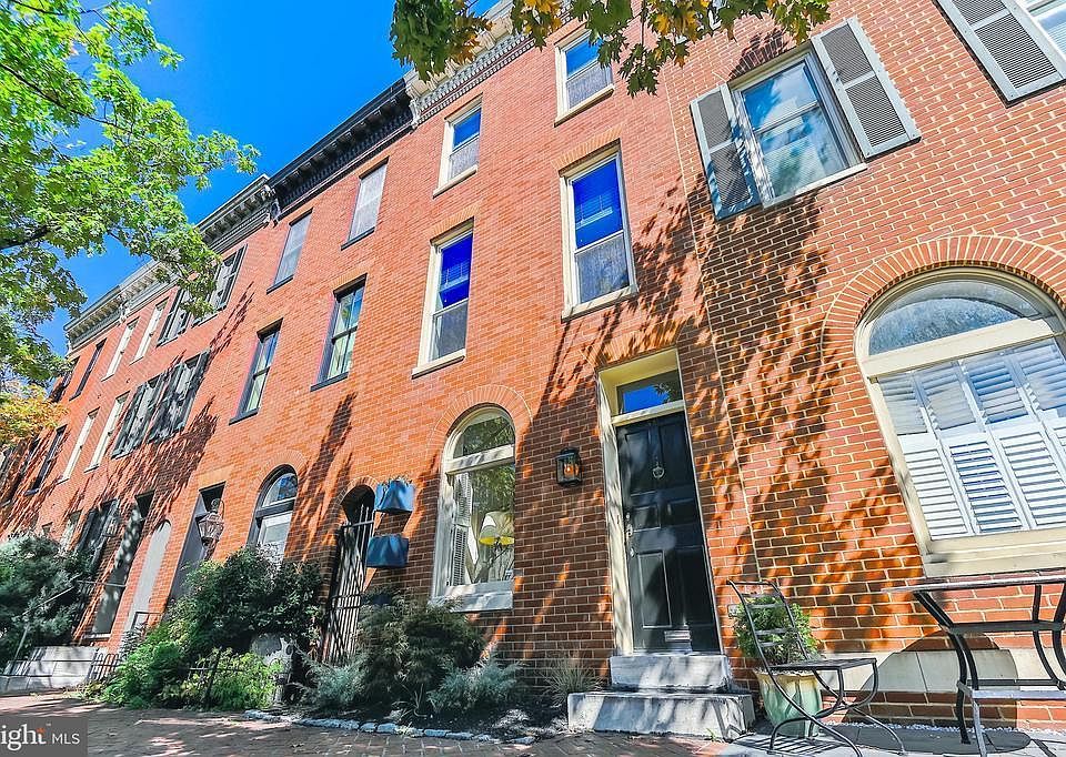 1st image of 46 E Montgomery St
