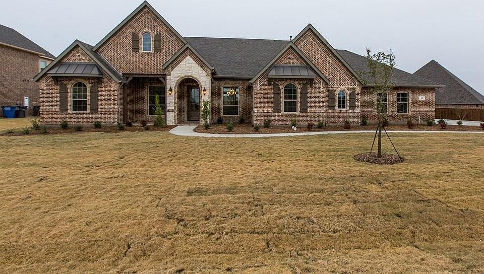 1st image of 410 Snead Dr