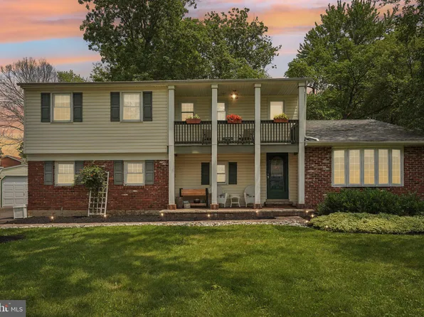 2360 Chip Point, Warrington, PA 18976