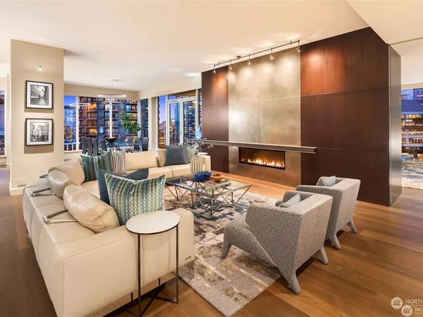 1920 4th Avenue #2704, Seattle, WA 98101