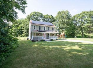 15 Rose Ln, Uxbridge, MA 01569