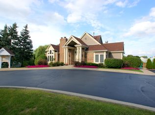 6182 Crossland Blvd, Gurnee, IL