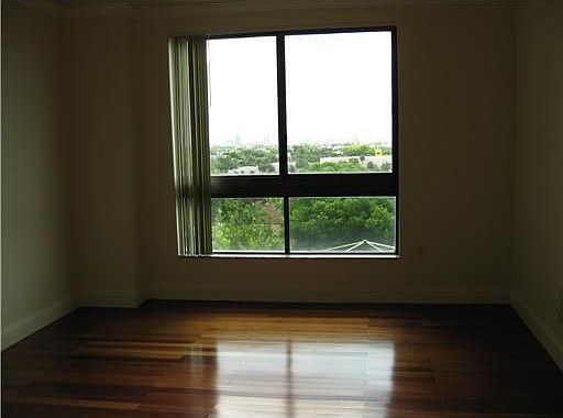 4th image of 110 N Federal Hwy APT 618