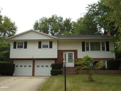 2115 Revere St, Freeport, IL, 61032