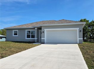 7108 Parkwood St, Sebring, FL 33876