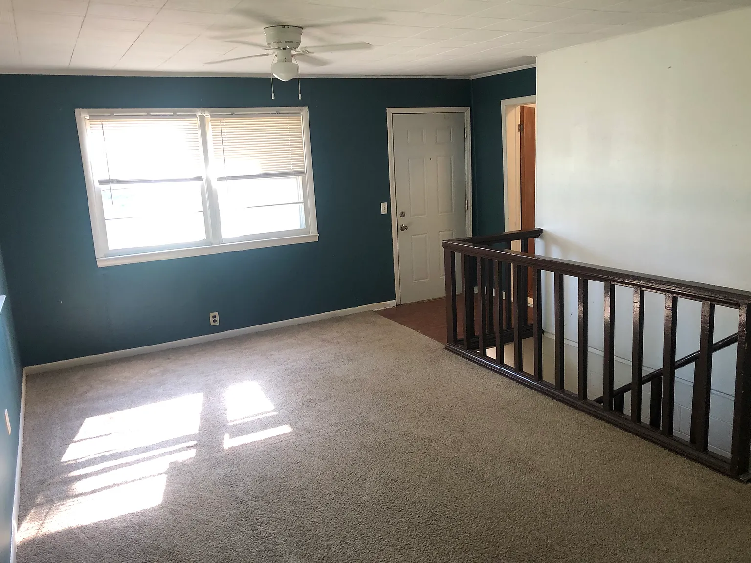 2 bed, 750 sqft, $1,225 — Photo 2