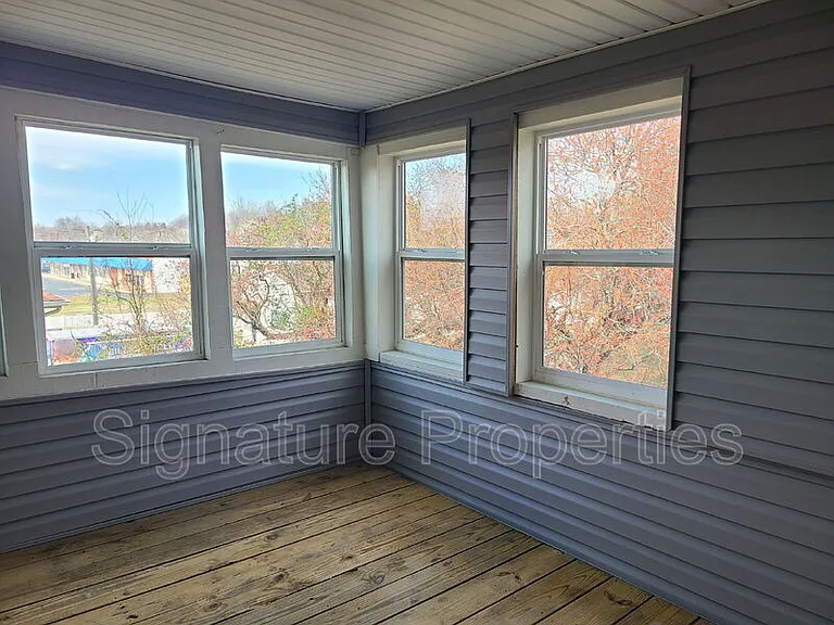 500 Claiborne Ave — Photo 9