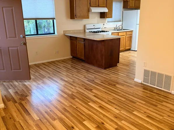 245 Rosario Blvd APT B, Santa Fe, NM 87505