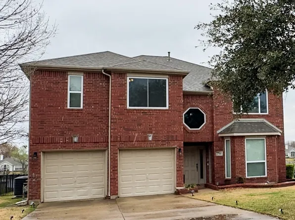 2700 Crater Lake Ln, Denton, TX 76210