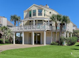 14467 Spyglass Cir, Galveston, TX 77554