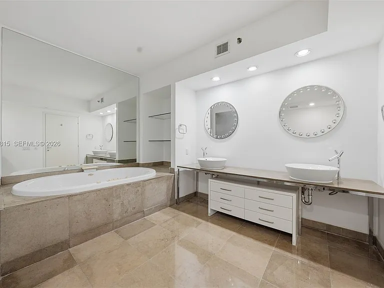 450 Alton Rd #2704 — Photo 9
