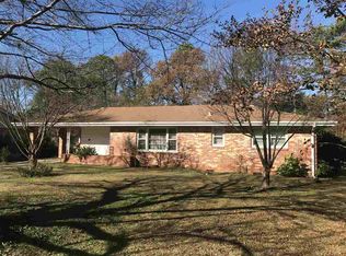 408 Cherokee Dr, Warner Robins, GA 31093