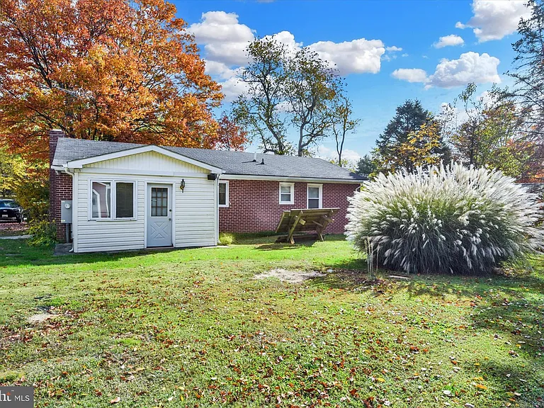 2738 Bird View Rd — Photo 22