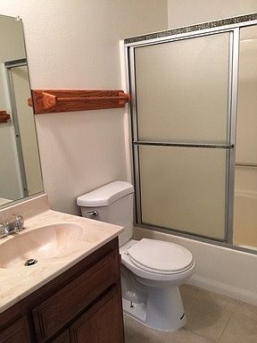 4th image of 15359 Mojave St