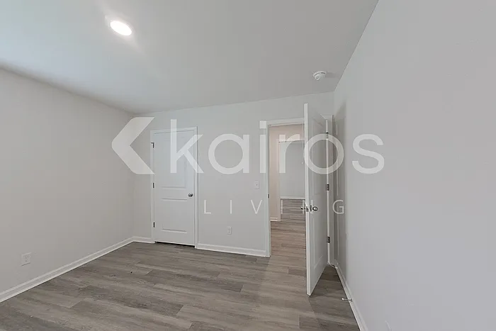 134 Inez Ave — Photo 25