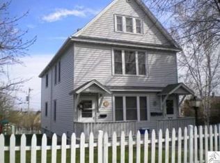 2318 W 5th St, Duluth, MN 55806