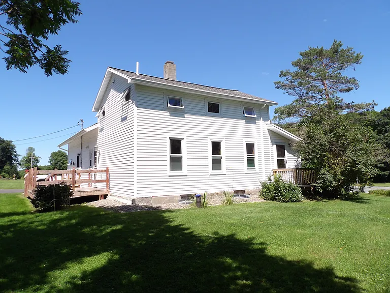 3058 Delaware Tpke — Photo 37