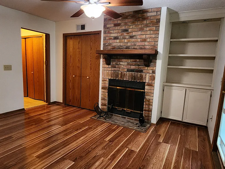7225 Bren Ln — Photo 23