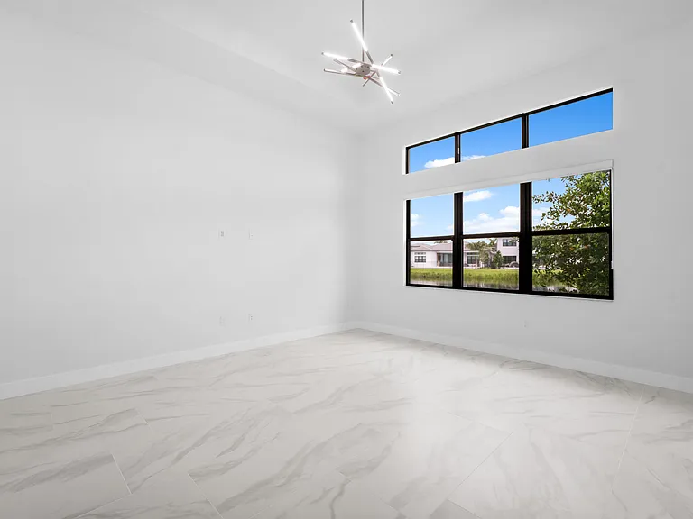 20262 Rosewood Garden Way — Photo 18