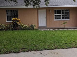 3320 Barnsdale Dr APT B, Largo, FL 33771