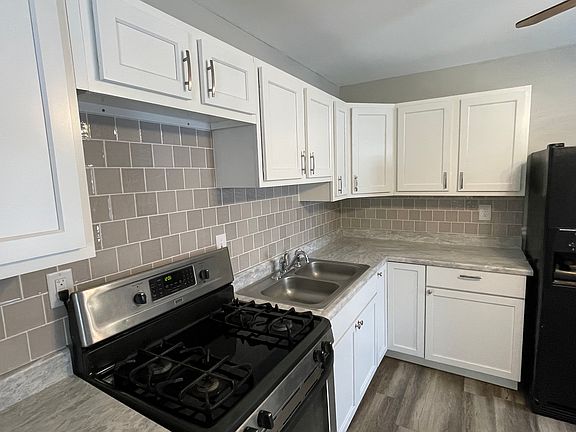 2nd image of 2803 Marigold Ave