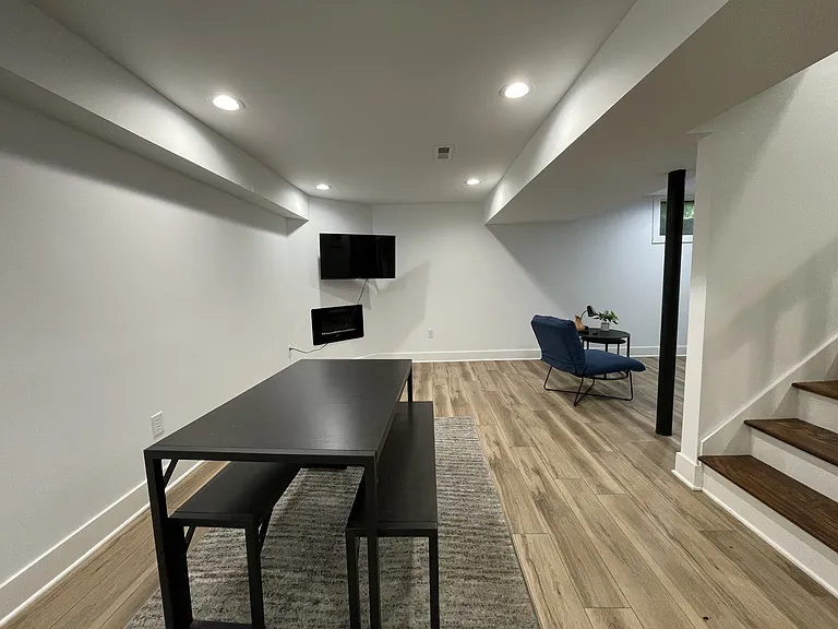 5912 Dublin St — Photo 14