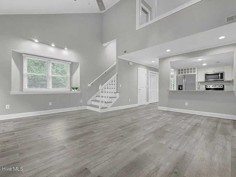 1800 Eastwood Rd #217 — Photo 12