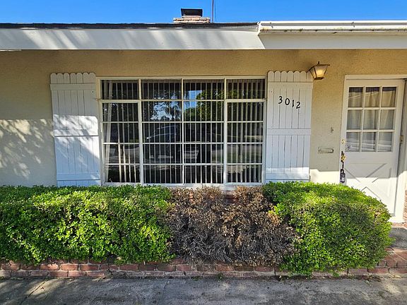 3rd image of 3012 Fordham St