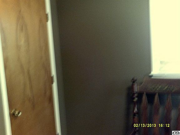 5th image of 924 Evergreen Dr