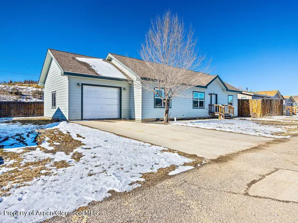 1280 Sunrise Ln, Craig, CO 81625