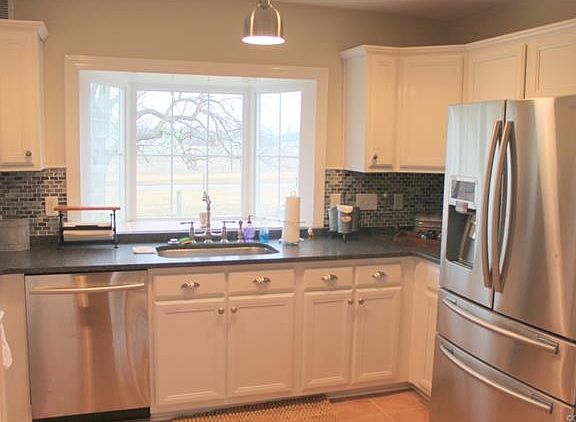 4th image of 2209 Ettington Ln
