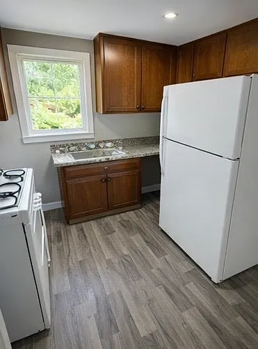 644 Parkchester Dr — Photo 6